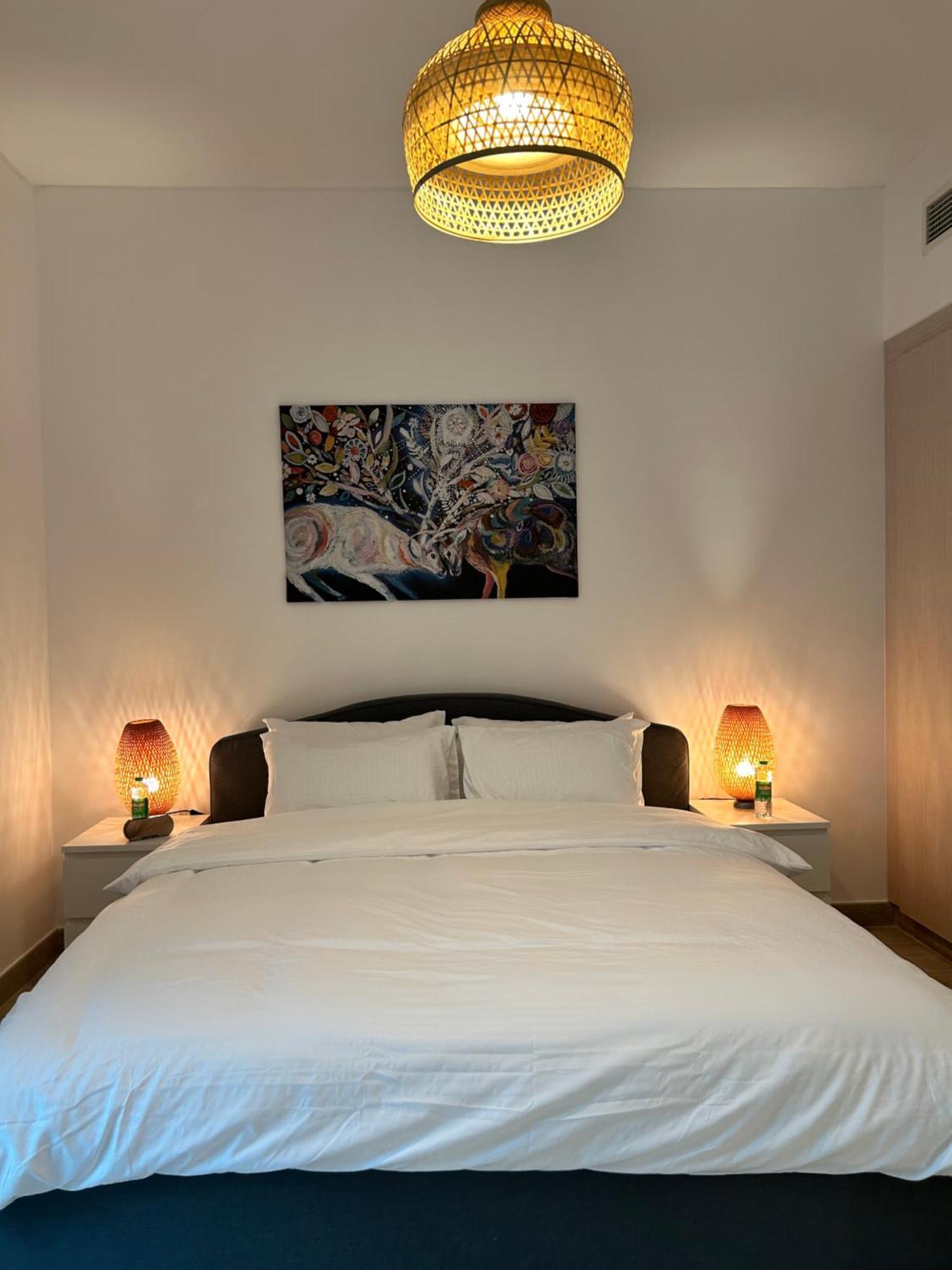 Appartamento The Hive Retreats In Yas Island Abu Dhabi Esterno foto
