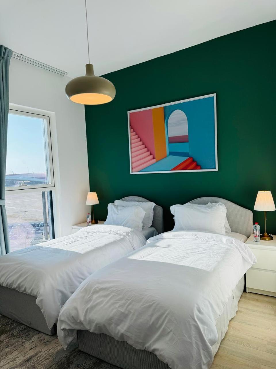 Appartamento The Hive Retreats In Yas Island Abu Dhabi Esterno foto