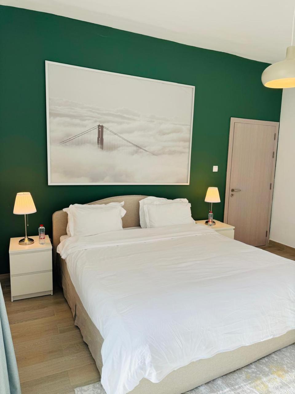 Appartamento The Hive Retreats In Yas Island Abu Dhabi Esterno foto